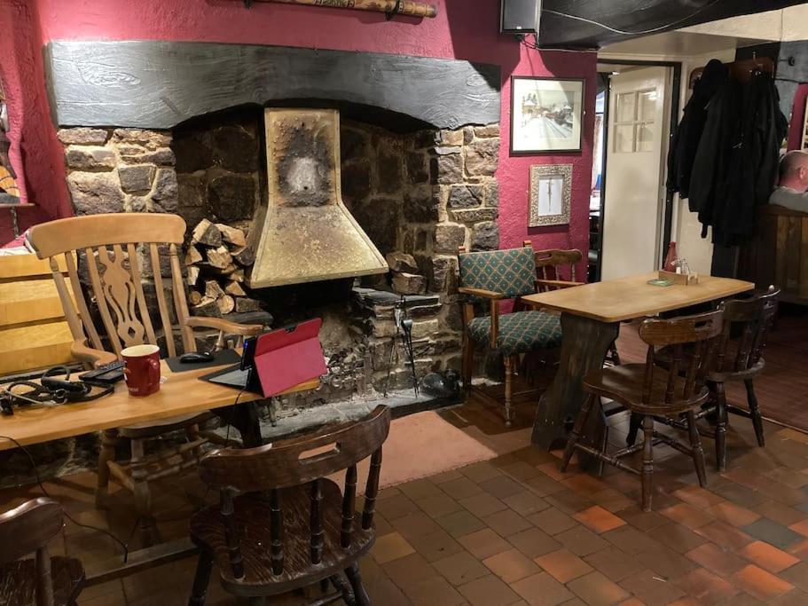 Lovely Peaceful 2 Bed Cottage Llandderfel Kültér fotó