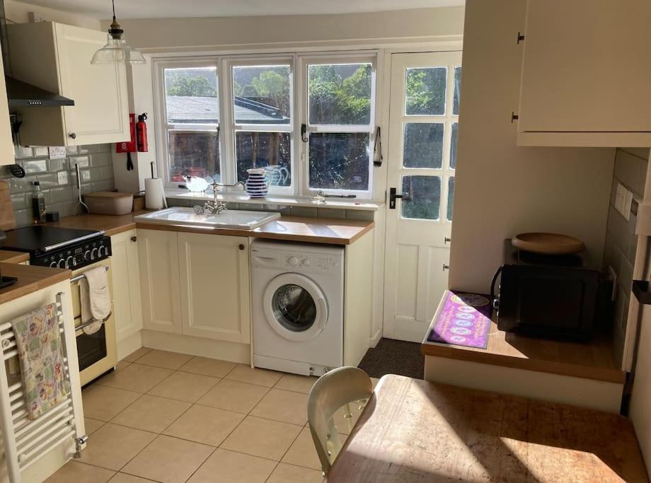Lovely Peaceful 2 Bed Cottage Llandderfel Kültér fotó